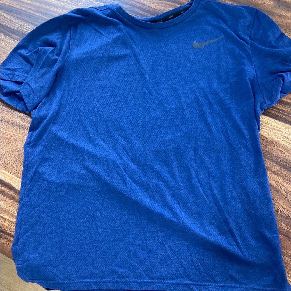 Nike Blue Short Sleeve Tee Vibrant Casual Wear
